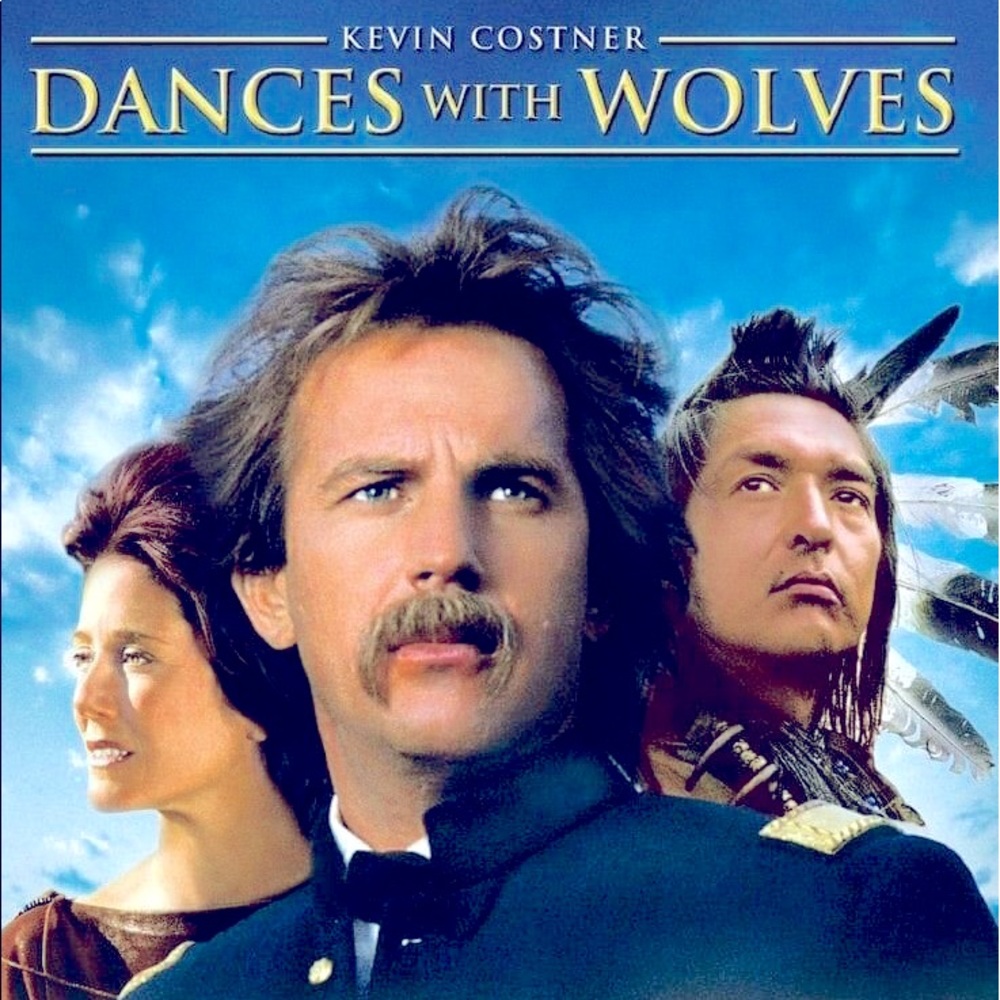 ISO ANY ITEMS FROM THIS FILM...DONT BE SHY.